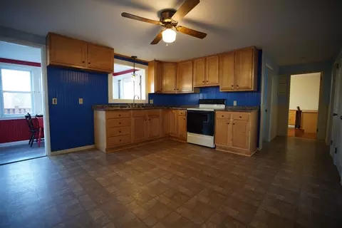 7 Nancy Dr, Webster, MA 01570 photo 11