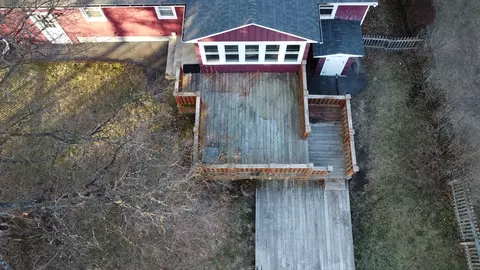 7 Nancy Dr, Webster, MA 01570 photo 6