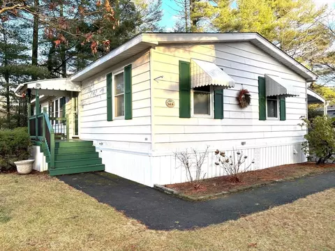 54 S Meadow Vlg # -8, Carver, MA 02330