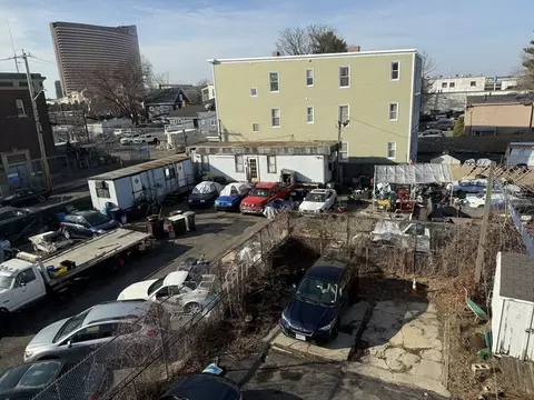 Exterior - 56 Robin St, Everett, MA 02149 photo 9 of 9