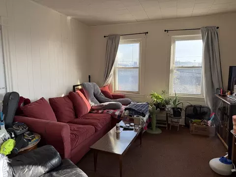 Living - 56 Robin St, Everett, MA 02149 photo 2 of 2