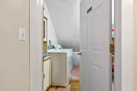 37 Washington St #8, Gloucester, MA 01930 photo 26