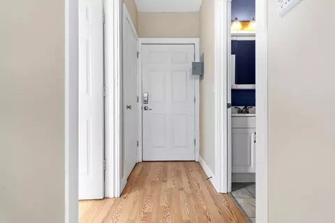 37 Washington St #8, Gloucester, MA 01930 photo 27