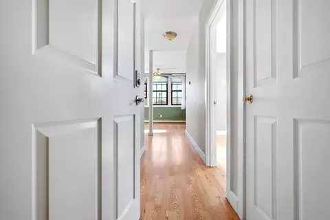 37 Washington St #8, Gloucester, MA 01930 photo 7