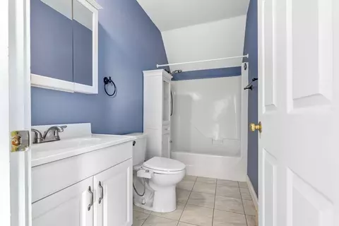 37 Washington St #8, Gloucester, MA 01930 photo 23