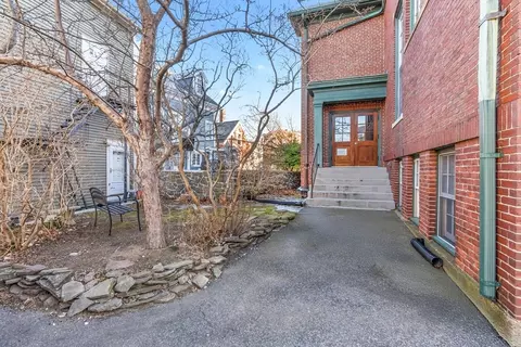 37 Washington St #8, Gloucester, MA 01930 photo 28