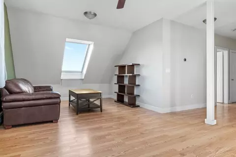 37 Washington St #8, Gloucester, MA 01930 photo 10