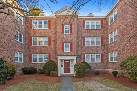13 Dexter St #6, Malden, MA 02148