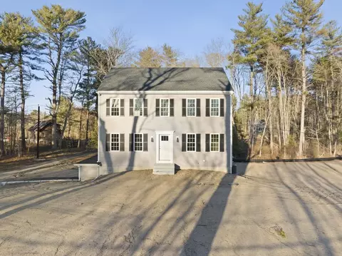 3 Tisbury Ln, Middleboro, MA 02346