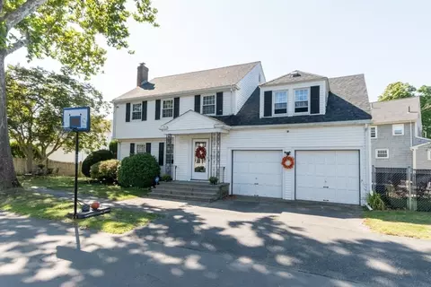30 Courtland Cir, Milton, MA 02186