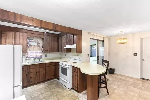 Kitchen - 1 Mcdevitt Rd, Randolph, MA 02368 photo 2 of 3