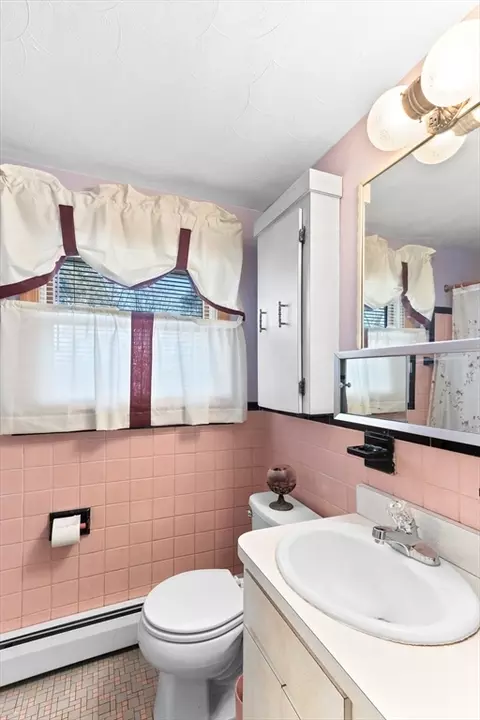Bath - 1 Mcdevitt Rd, Randolph, MA 02368 photo 1 of 1