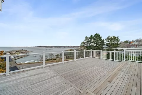 85 Granite St #3, Rockport, MA 01966
