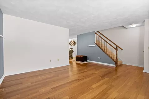 Living - 15 Apple Ridge Rd #3, Maynard, MA 01754 photo 2 of 2