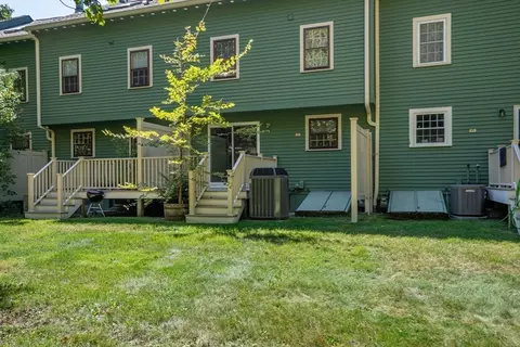 Exterior - 15 Apple Ridge Rd #3, Maynard, MA 01754 photo 2 of 4