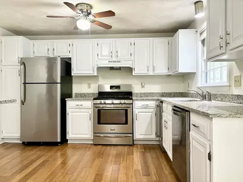Kitchen - 15 Apple Ridge Rd #3, Maynard, MA 01754 photo 2 of 3