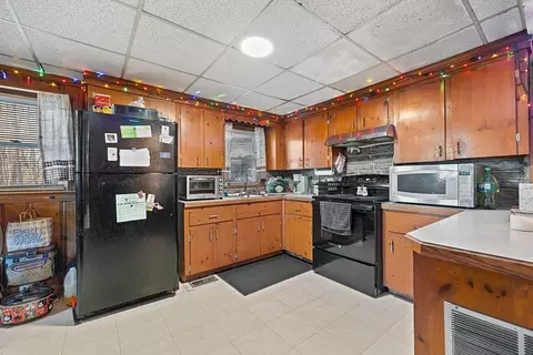 29 Mount Pleasant, Webster, MA 01570 photo 8