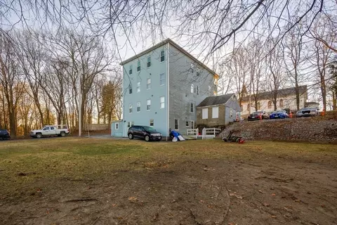 29 Mount Pleasant, Webster, MA 01570 photo 4