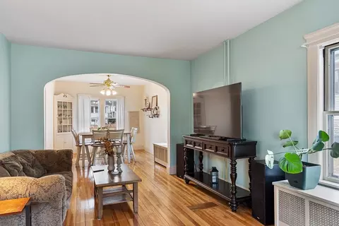31 Ekman St, Worcester, MA 01607 photo 4