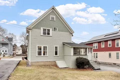 31 Ekman St, Worcester, MA 01607 photo 2