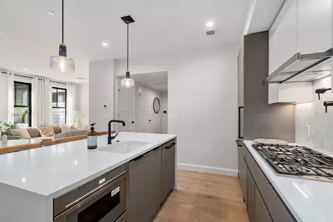 201 Washington St UNIT 3, Boston, MA 02135