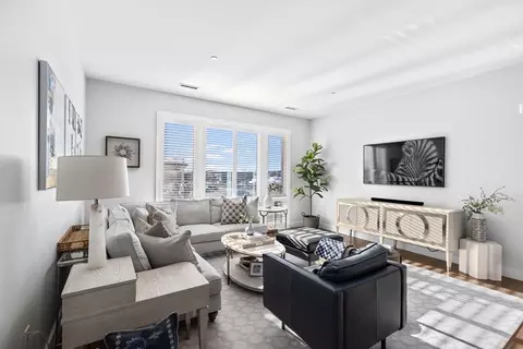 Living - 10 Shipyard Dr #215, Hingham, MA 02043 photo 3 of 3