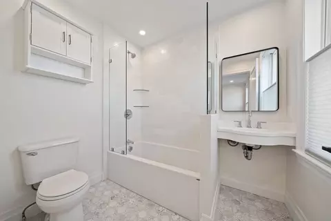 683 E 8th St, Boston, MA 02127 photo 17