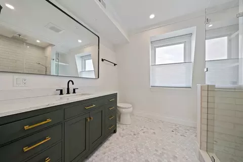 683 E 8th St, Boston, MA 02127 photo 24