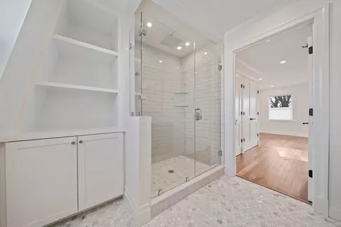 683 E 8th St, Boston, MA 02127 photo 25