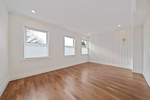 683 E 8th St, Boston, MA 02127 photo 21