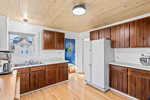 Kitchen - 29 Mckinley, Maynard, MA 01754 photo 1 of 4