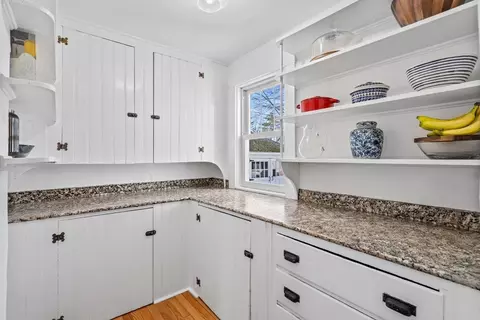 Kitchen - 29 Mckinley, Maynard, MA 01754 photo 4 of 4