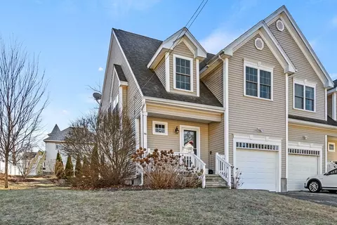 Exterior - 4 Martin St #A, Maynard, MA 01754 photo 4 of 6