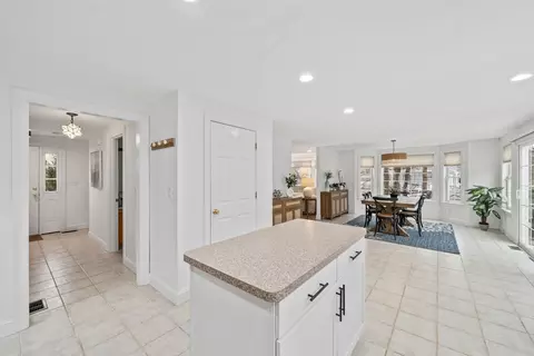 15 Alsada Rd, Hull, MA 02045 photo 4