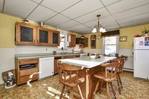 401 Main St, Townsend, MA 01474 photo 2
