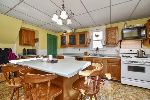 401 Main St, Townsend, MA 01474 photo 4