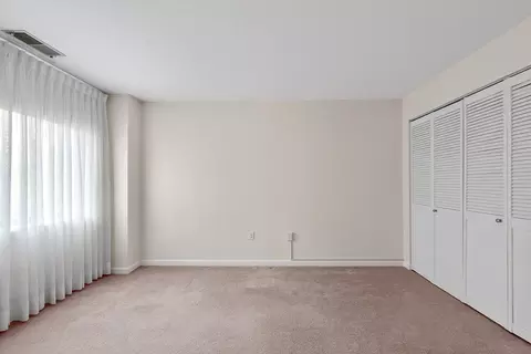 4 Summit Dr #302, Reading, MA 01867 photo 13