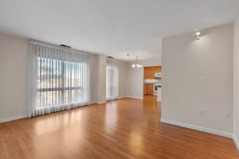 4 Summit Dr #302, Reading, MA 01867 photo 24
