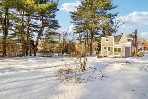 Exterior - 58 E Washington St, Hanson, MA 02341 photo 3 of 12