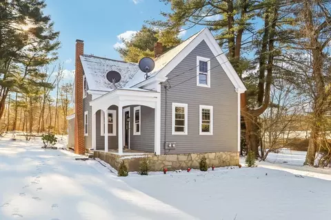 Exterior - 58 E Washington St, Hanson, MA 02341 photo 7 of 12