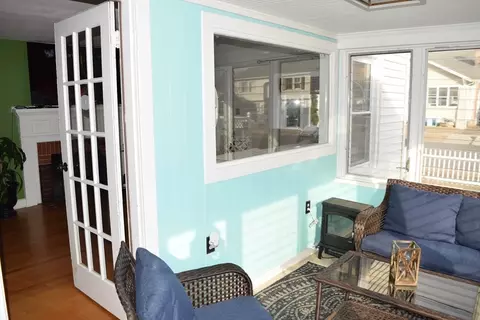 26 Haskins St, Springfield, MA 01109 photo 30
