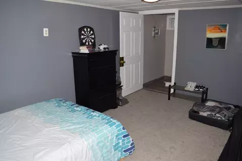 26 Haskins St, Springfield, MA 01109 photo 27