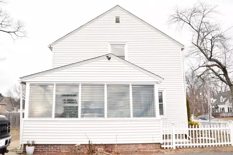 26 Haskins St, Springfield, MA 01109 photo 37