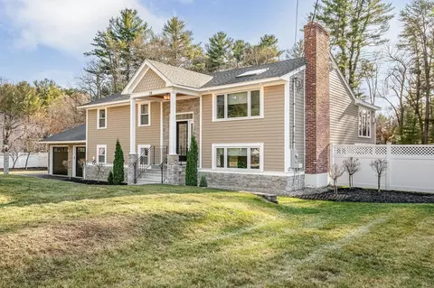 19 Westward Cir, North Reading, MA 01864