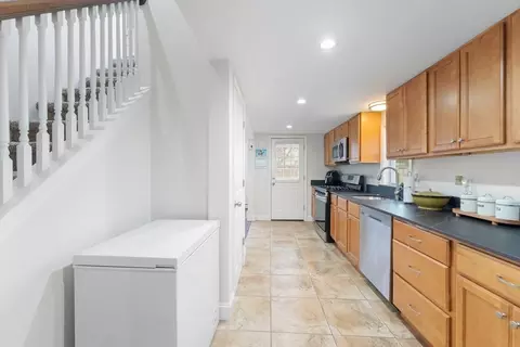 Entry Way - 111 Plain St, Taunton, MA 02780 photo 1 of 3