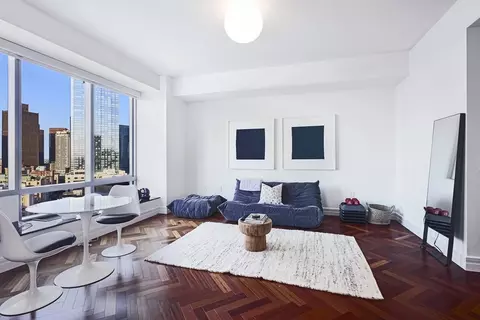 2 Avery St #22F, Boston, MA 02111