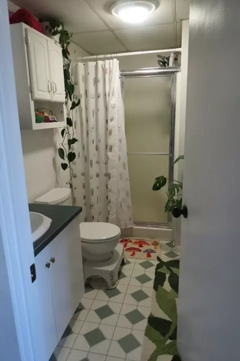 75 Enon St, Beverly, MA 01915 photo 11