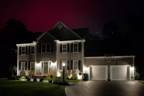 486 Ware St, Mansfield, MA 02048 photo 3