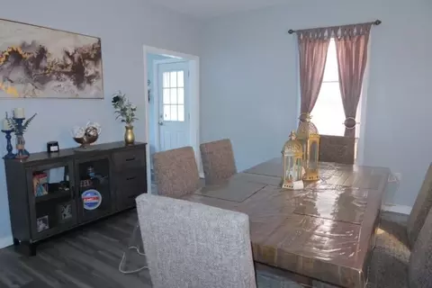 75 Florence St, Springfield, MA 01105 photo 7