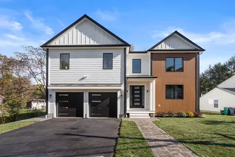 190 Upland Ave, Newton, MA 02461